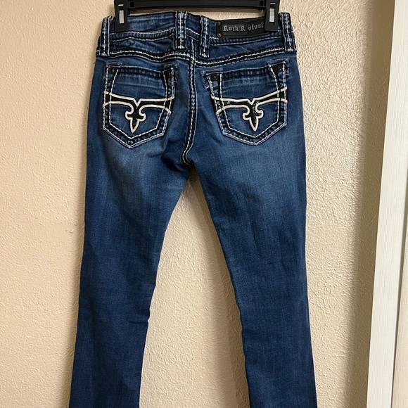 SOLD Rock Revival jeans - Picture 3 of 5
